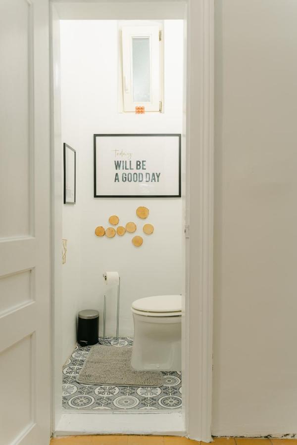 Cozy Apt Perfect For 4-6 Tv Metro Self-Checkin Wina Bagian luar foto